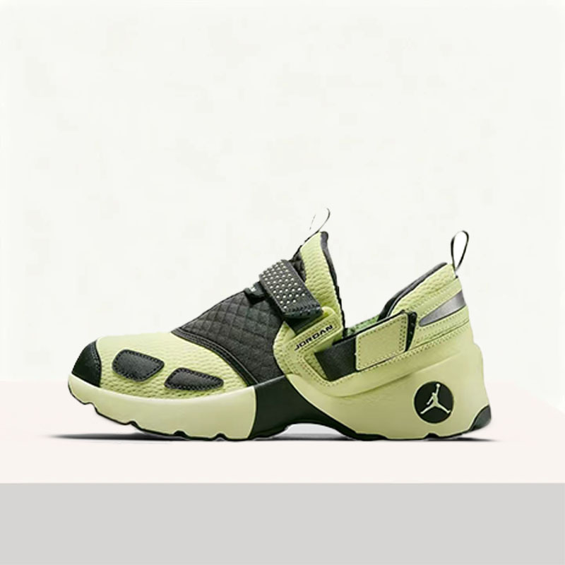 Women Shoes Running Nike - Nike Air Jordan Trunner LX Kadın
