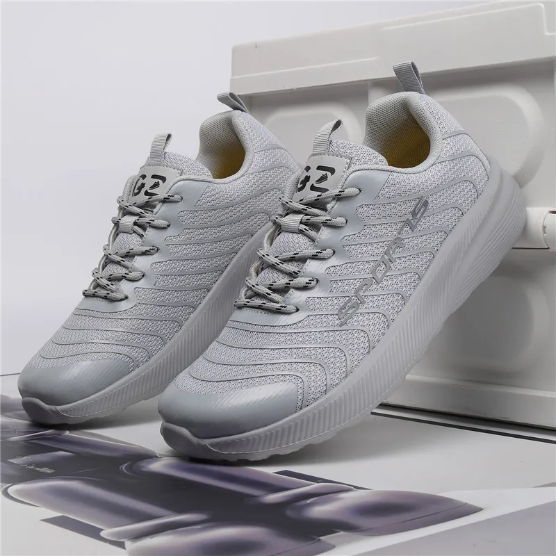 Women Shoes Tennis - Geniş Tabanlı, Ayakları Açık Bırakan Spor